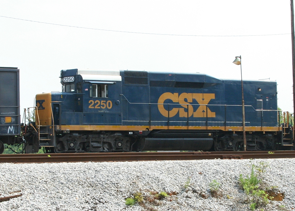 CSX 2250 on Q601